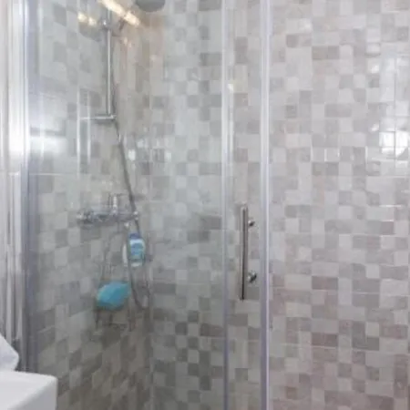 Hitri - One Bedroom With Terrace And Garden View *